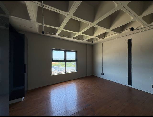 3 BEDROOM APARTMENT TO LET IN BALLITO CENTRAL